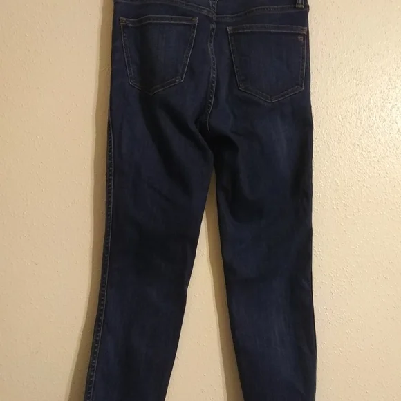 Madewell 10' High Rise Skinny Jeans - Picture 3 of 10
